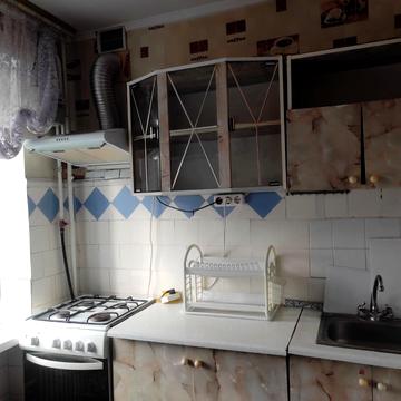 Романа Шухевича вул. (Курчатова), 13