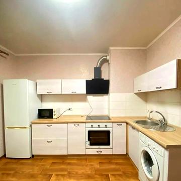 Ясинуватський пров., 11