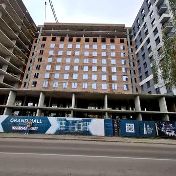 Юліана Целевича вул., 28