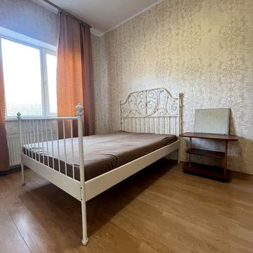 Олександра Кутузакія вул. (Ленінградська), 45