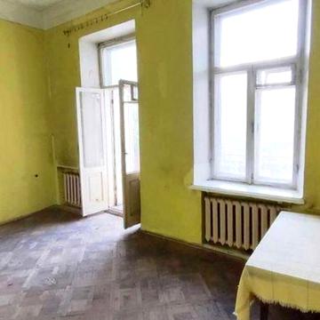 Лабораторна вул., 11