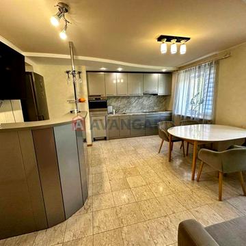 Продаж 3к квартири, евроремонт, Тополь-1