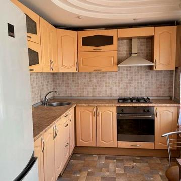 Оренда 2 -ух кімнатної кв на Бородинськом