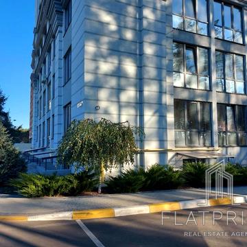 Університетська вул., 1-Ш