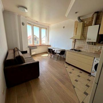 Здам в оренду 1к квартиру на Можайського