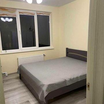 Здається 2-к квартира на вулиці Пасічна, новобудова