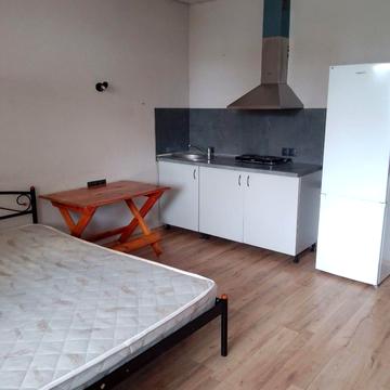 Горянська вул., 1