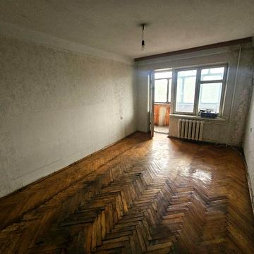 Кубанської України вул. (Маршала Жукова), 15/13