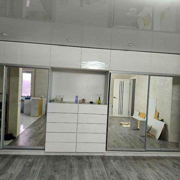 Продам 3-х кімнатну квартиру студію на 5 м-н