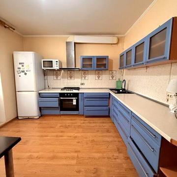 Довгострокова оренда 1к Квартира Парусна вулиця