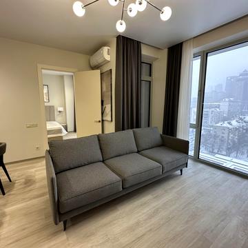 Антоновича вул. (Горького), 118