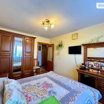 Продаж 3к Квартира Наукова вулиця