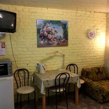 Квартира студія оренда