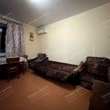 Зіньківська вул., 12