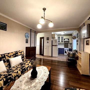 Виноградний пров., 6