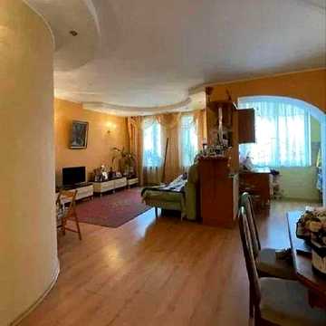 Продаж 3к Квартира Тополина вулиця