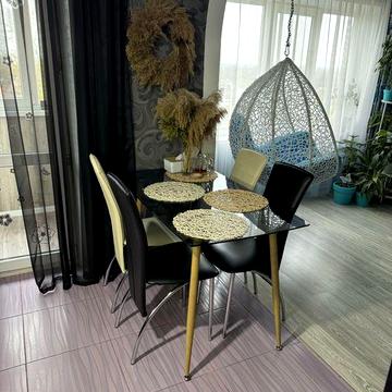 Двокімнатна квартира в тихому районі міста