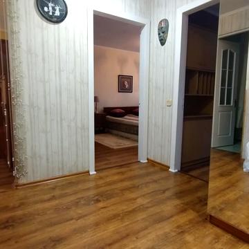 Кінний пров., 6