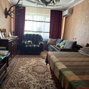 Продаж 3к Квартира Ільфа і Петрова вулиця