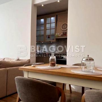 Продаж 2 кім квартира з ремонтом Кирило-Мефодіївська вулиця, 2 ЖК  Старокиївський