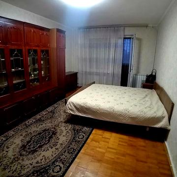 Здається простора однокімнатна на Троєщині