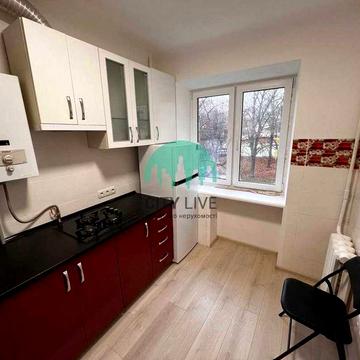 Продаж 3-кім квартири з ремонтом Набережна (П)