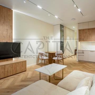 Василя Тютюнника вул. (Анрі Барбюса), 39