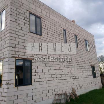 Центральна вул.