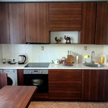 Павла Тичини вул., 15