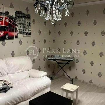 Регенераторна вул., 4к2