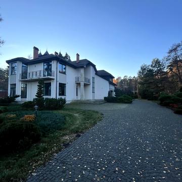 Отця Іздрика вул.