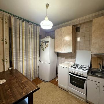 Чистяківська вул., 6/10