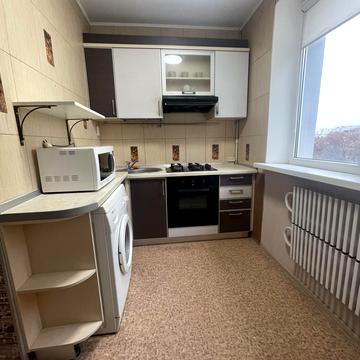 Леся Сердюка вул. (Командарма Корка), 38