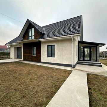 Продается дом в Великодолинске 210м2 7сот 90.000