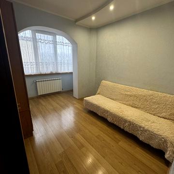 Тернопільська вул., 28