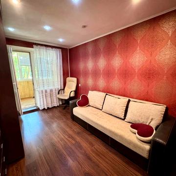 Героїв просп., 45