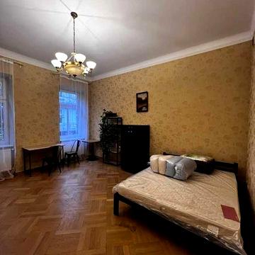 Оренда квартири по вул. Здоровя , р-н Новий Світ