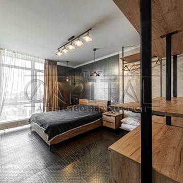 Джона Маккейна вул. (Івана Кудрі), 7