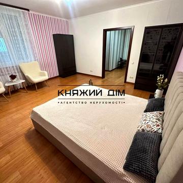 Бориса Гмирі вул., 6