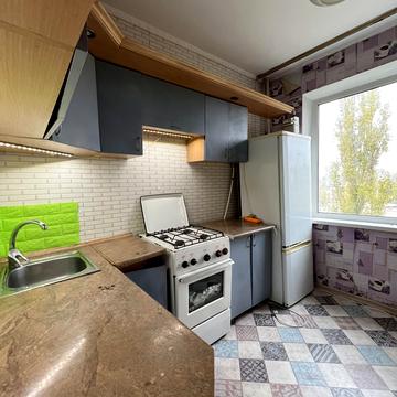 Озерна вул. (Червоних Майовщиків), 19в