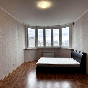 Без комісії. 2 кімнатна квартира на Закревського 95а