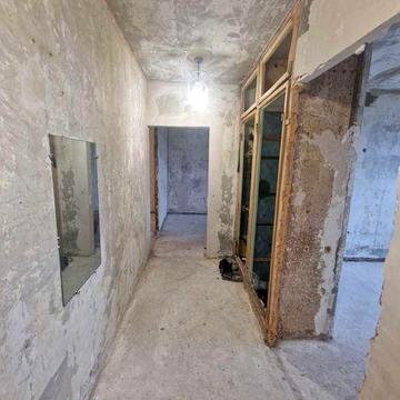 Продам трикімнатну квартиру метро Індустріальна