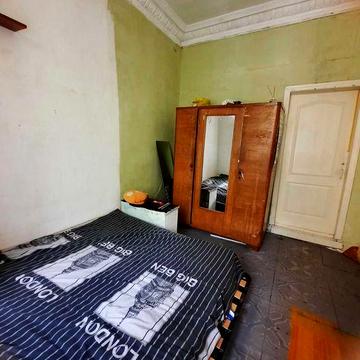 Продам 2 ком в Центре. Новый Рынок. ул. Нежинская.