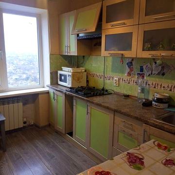 Сдам 2х.ком.квартиру Кропывныцького 80.