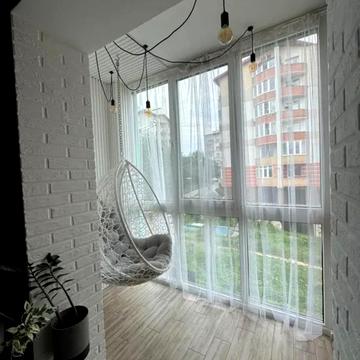 Василя Стуса вул. (1 Травня), 12