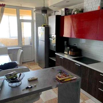 Верховинна вул., 35