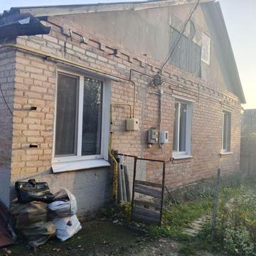 Продаю добротный кирпичный дом пос Высокий, Мерефа , Южный