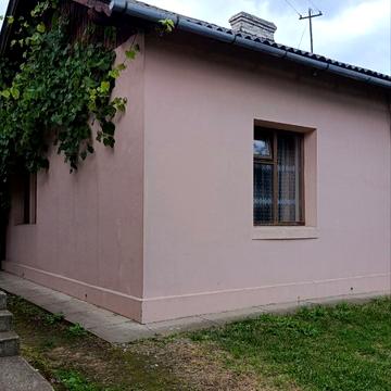 Миру вул., 103