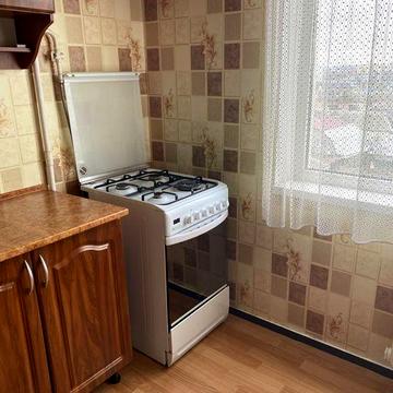 Продам 1 кімнатну Златопольська (Вега )