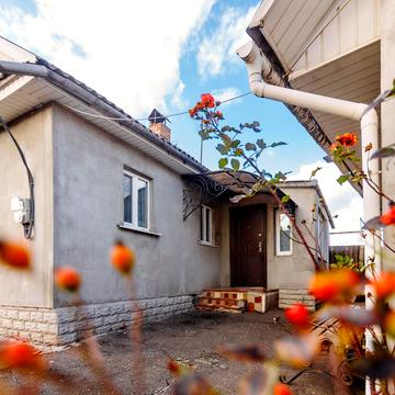 Цегельна, 38